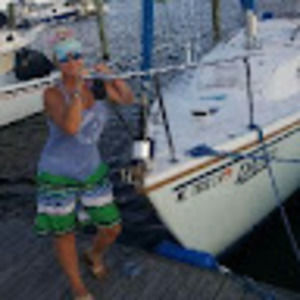 Meet your Posher, Reina